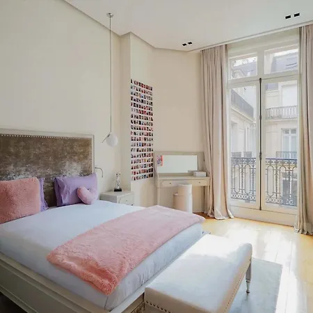 Superbe Elegant Pour Un Sejour Inoubliable Straatsburg